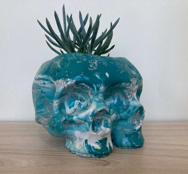 Maker Missya Double Skull Planter