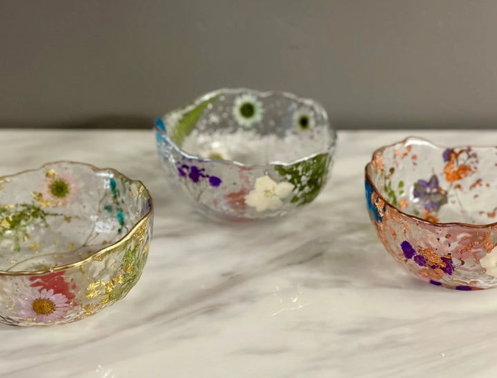 Handmade by Theia Floral Resin Bowl